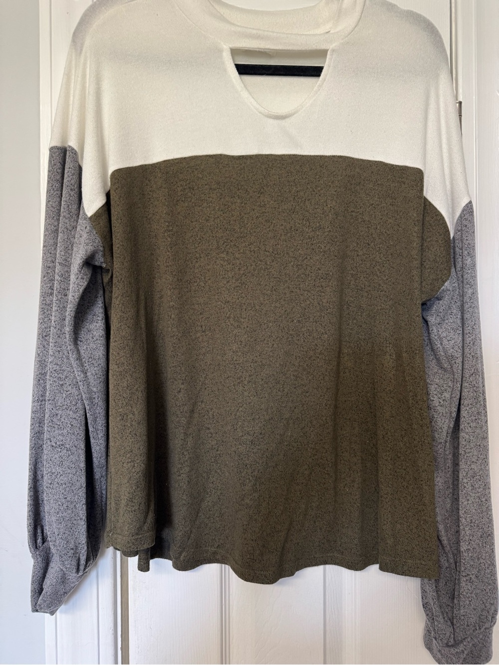 Maurices Cream Olive Green Gray Colorblock Scoop Neck Sweater